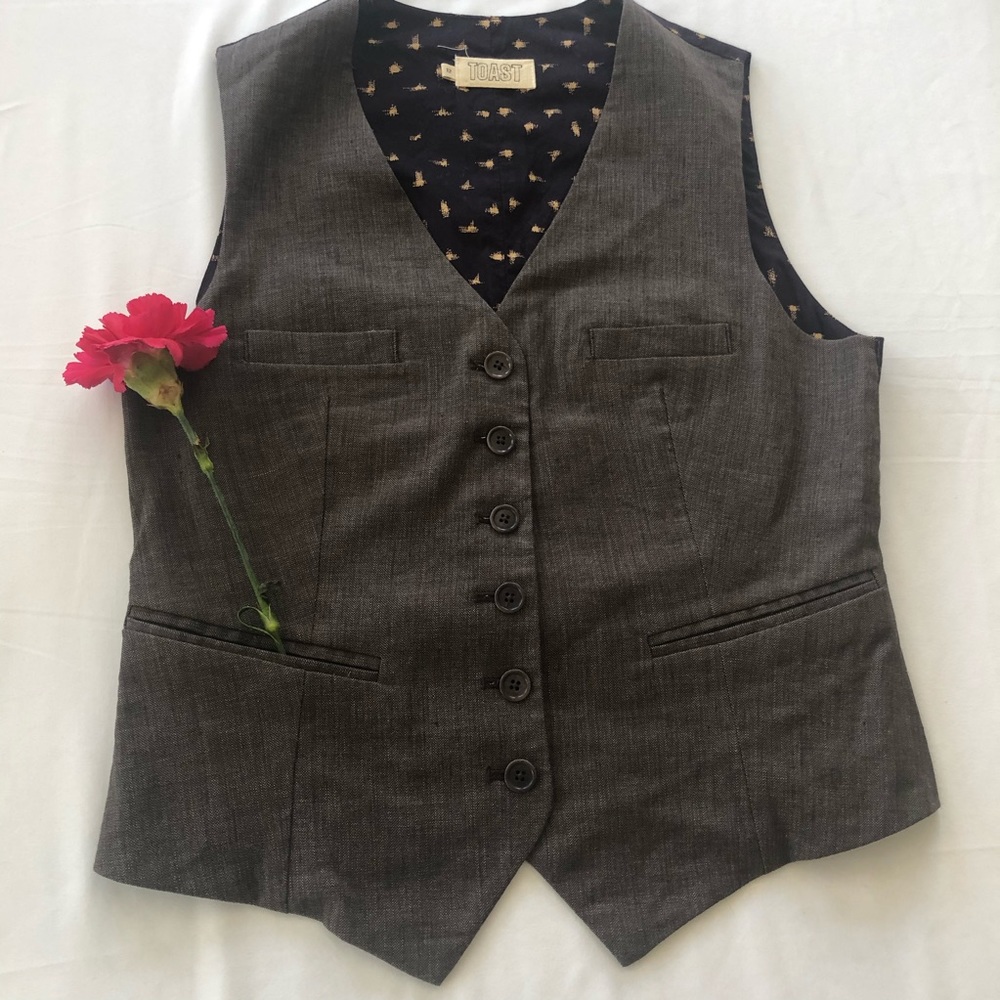 UK Toast Dress Vest